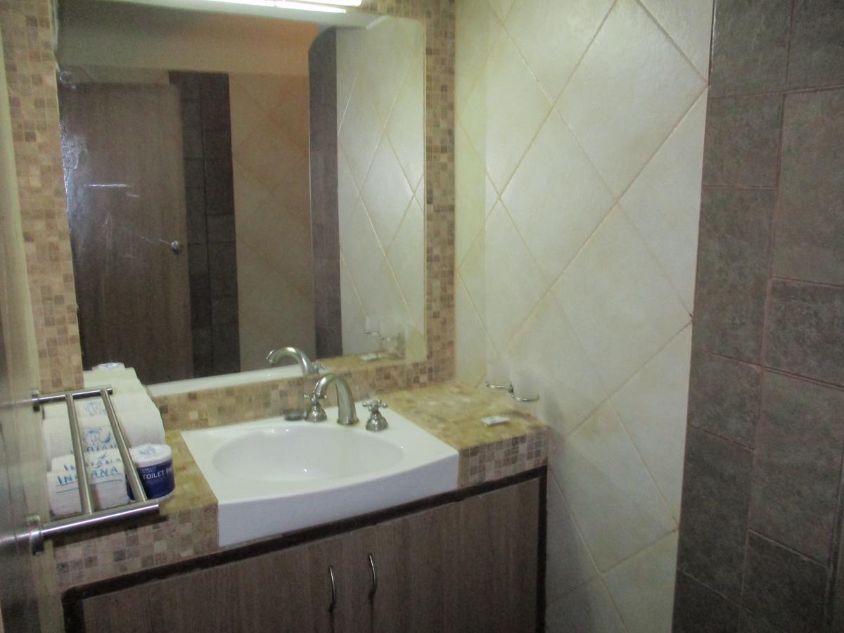 Indiana Beach Apartments Bamburi Exterior photo