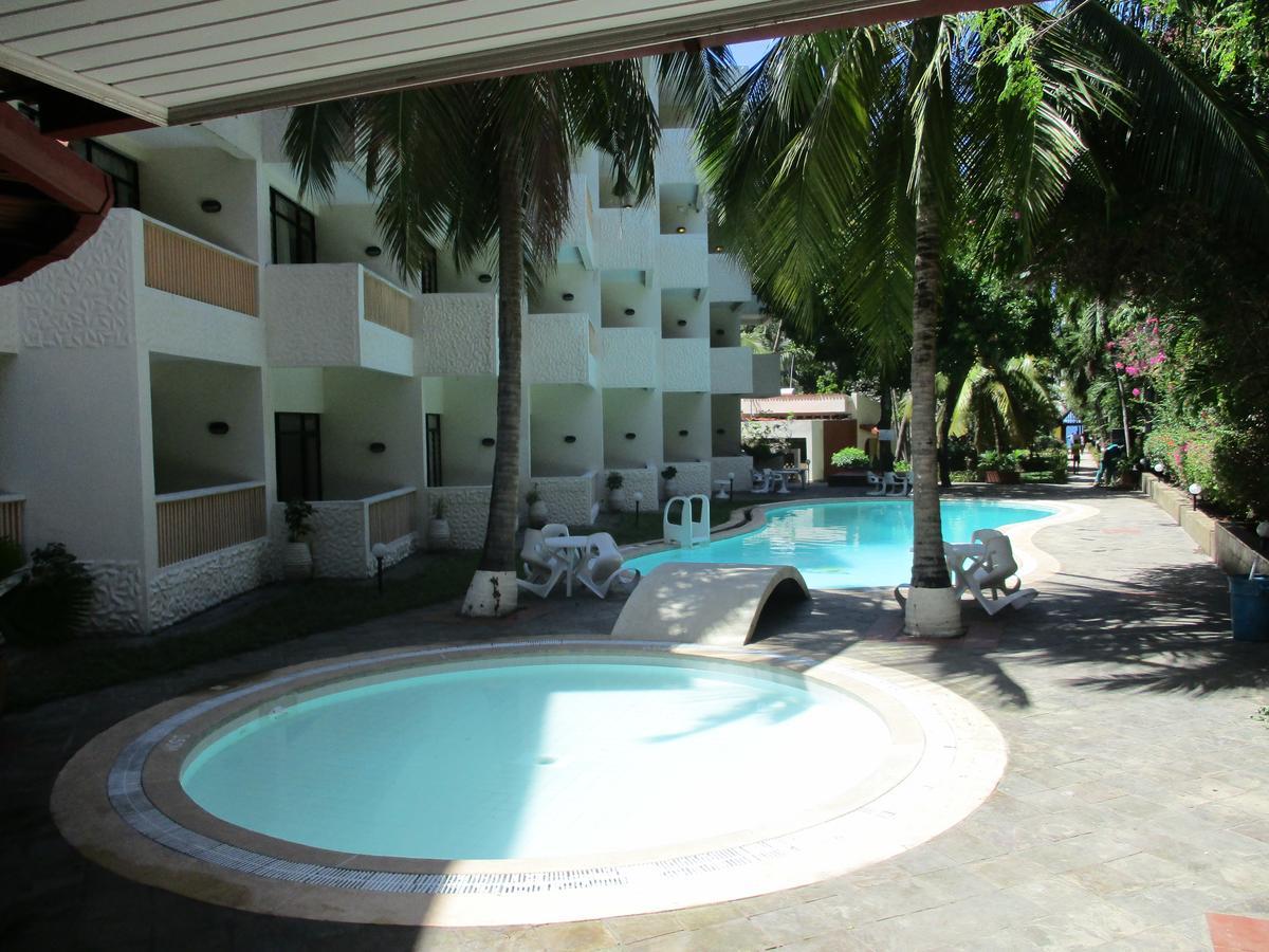 Indiana Beach Apartments Bamburi Exterior photo
